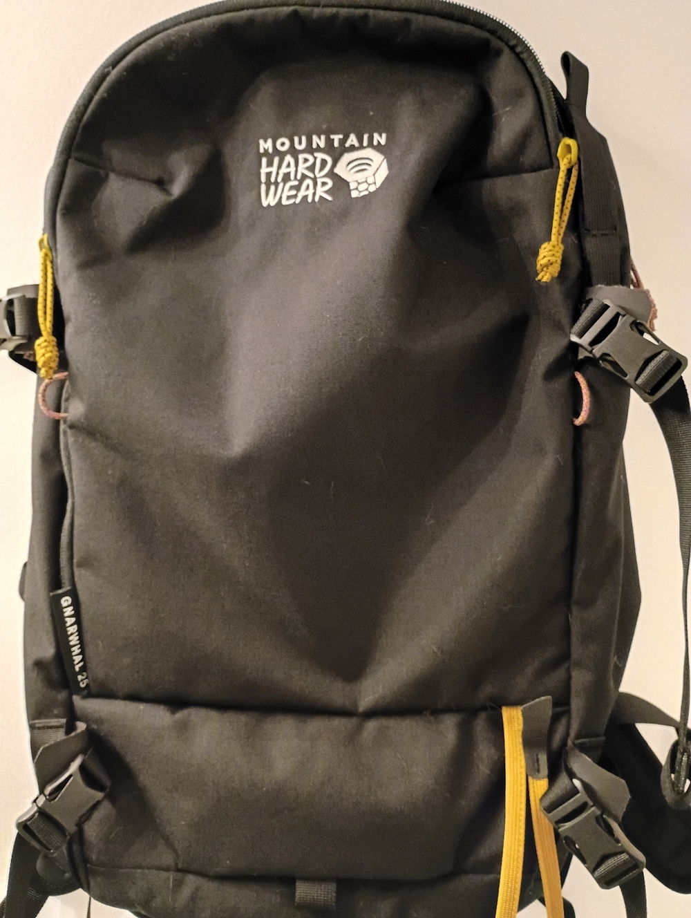 Mountain Hardwear Black Gnarwhal 25 Pack with Yellow Accents